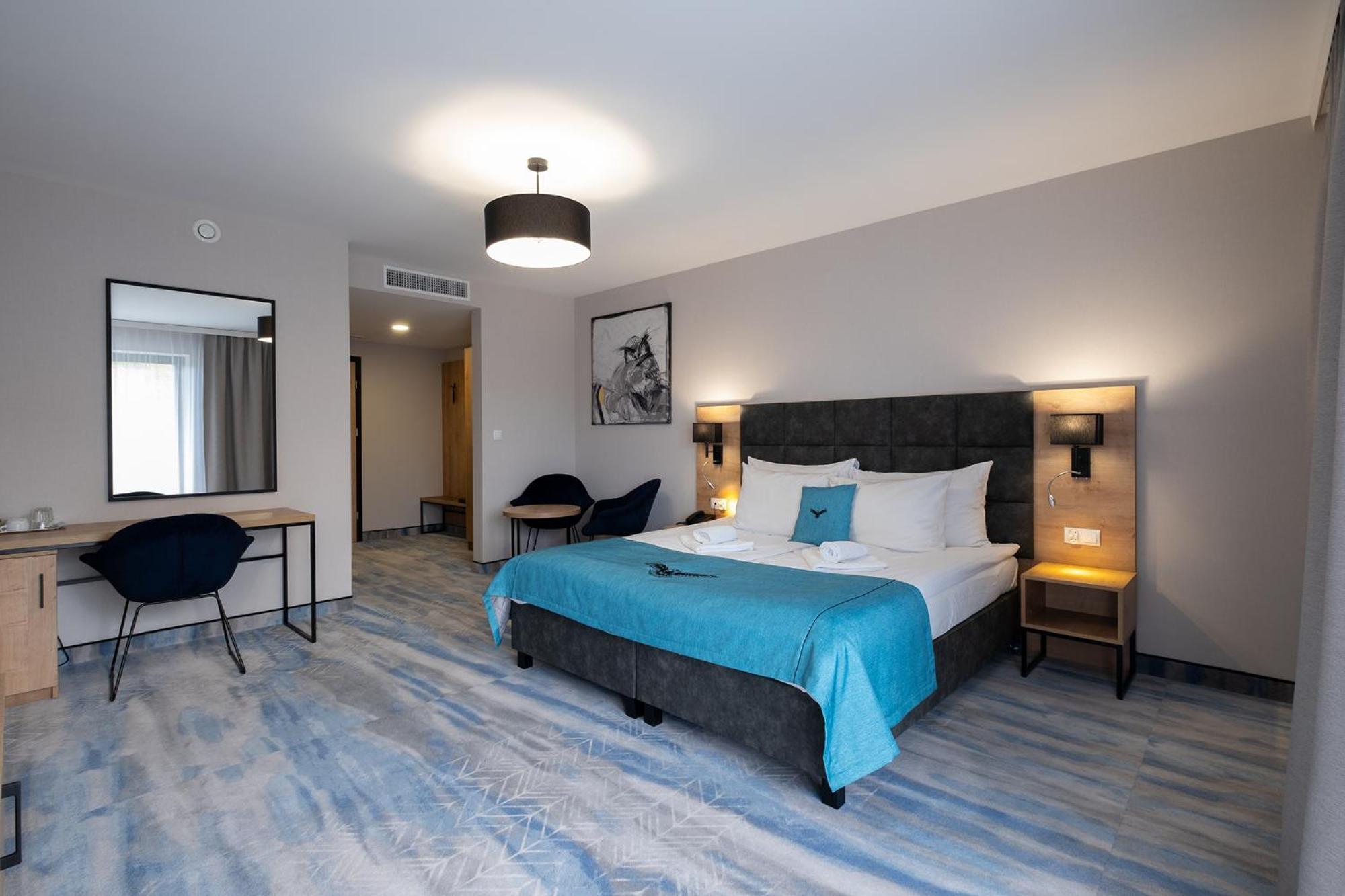 ויסלאו Hotel Jarzebata מראה חיצוני תמונה