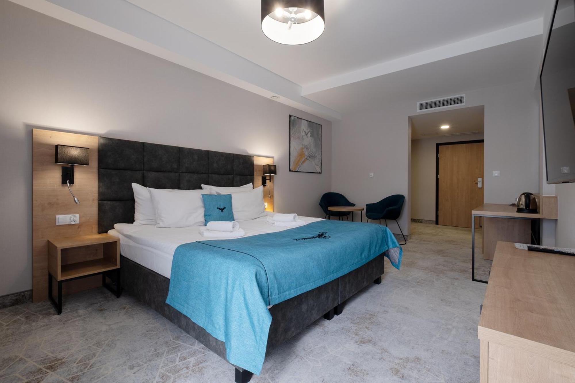 ויסלאו Hotel Jarzebata מראה חיצוני תמונה