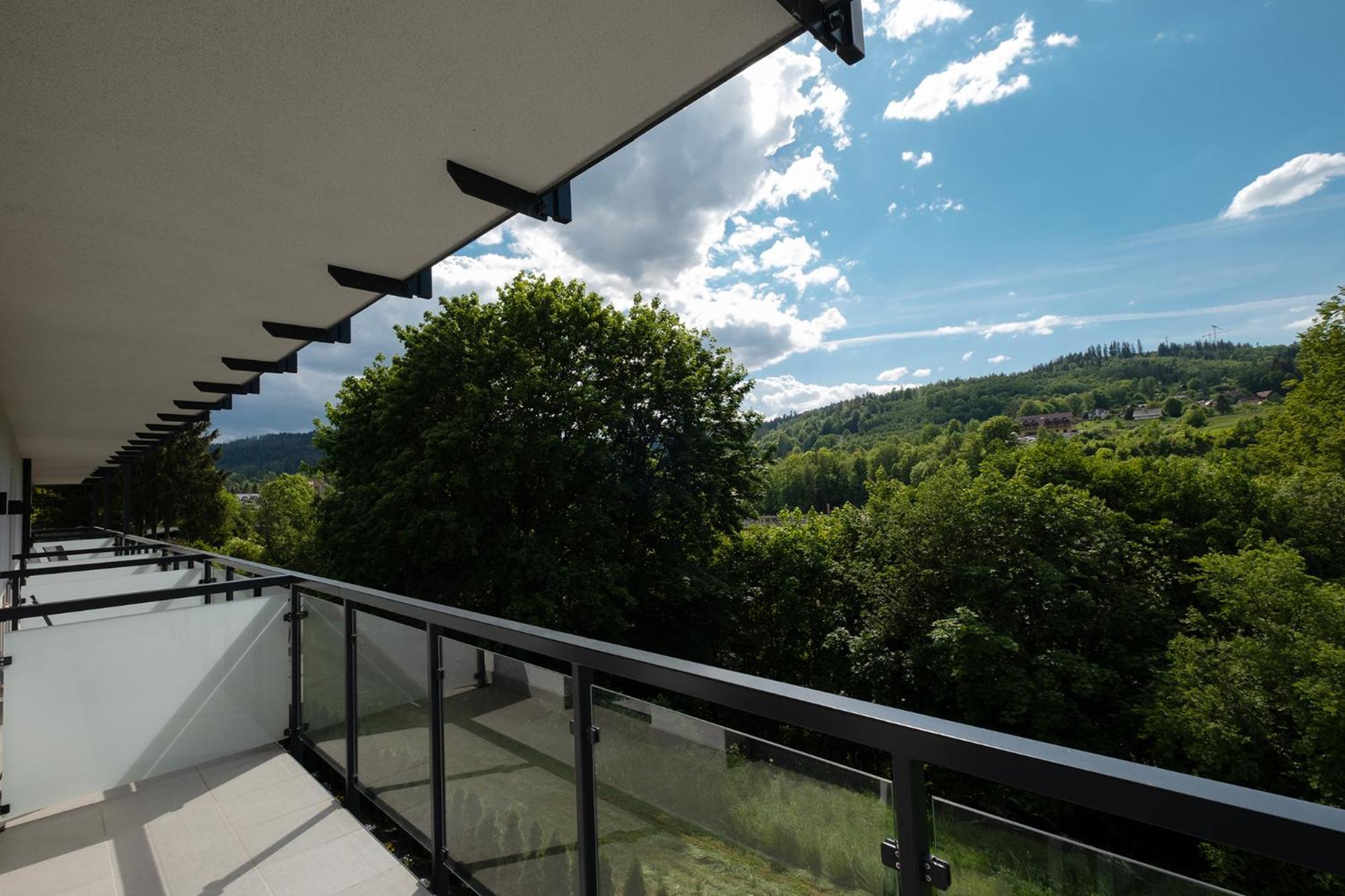 ויסלאו Hotel Jarzebata מראה חיצוני תמונה