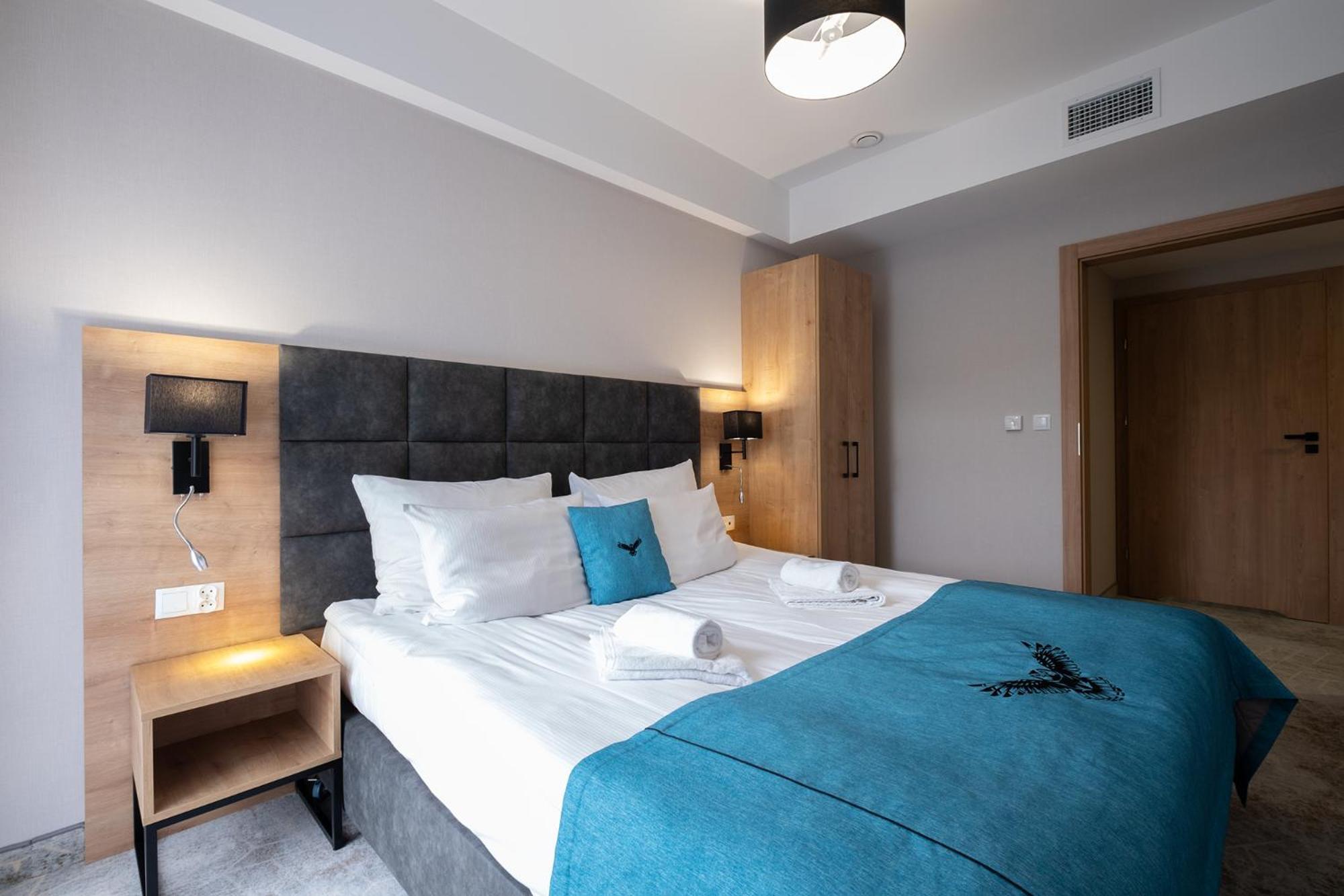 ויסלאו Hotel Jarzebata מראה חיצוני תמונה